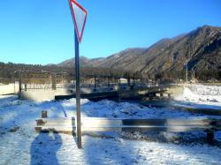 Горный Алтай : Мост в Чемале : Новый капитальный мост к Чемальской ГЭС