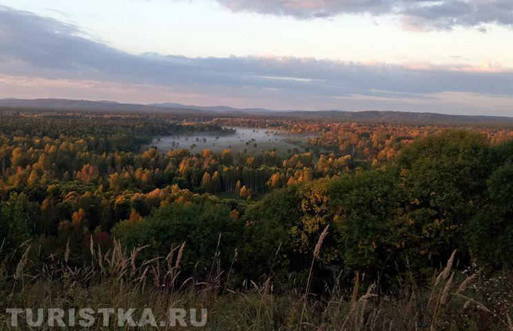Вид с перевальчика на дороге Бийск-Турочак в районе Усть-Куют