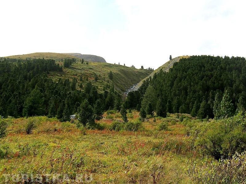 Вид с последней стоянки в лесу перед озером Акчан