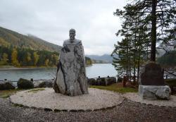 Горный Алтай : Памятник Николаю Рериху