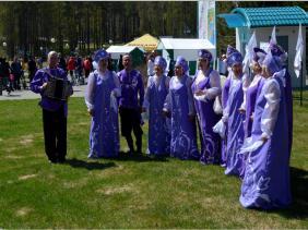 Праздники Алтая: Цветение маральника на Бирюзовой Катуни