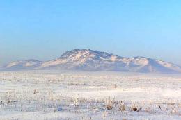 Гора Бабырган зимой