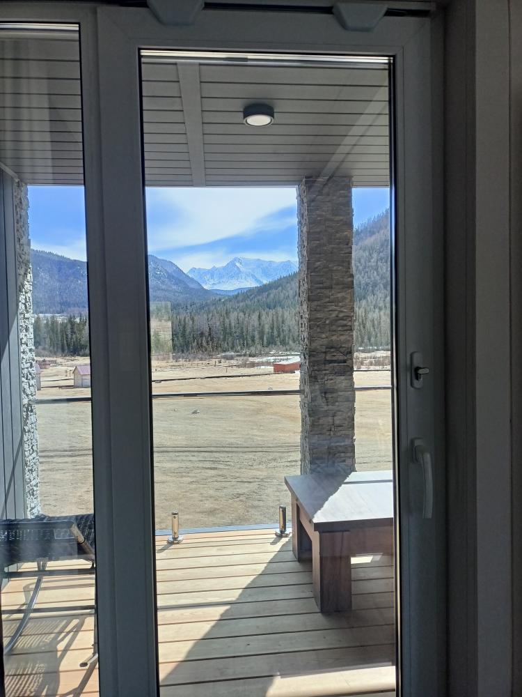 Коттедж с панорамными окнами