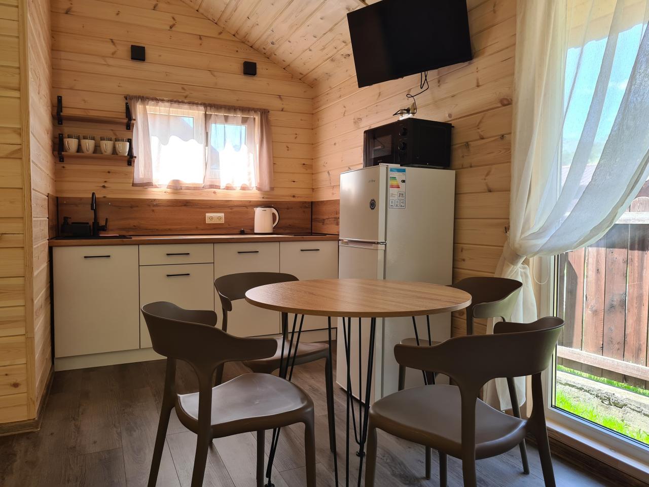 Отдельный 1-комнатный дом-студия