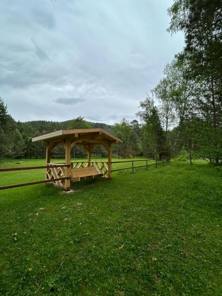 База отдыха Алтай Релакс качели