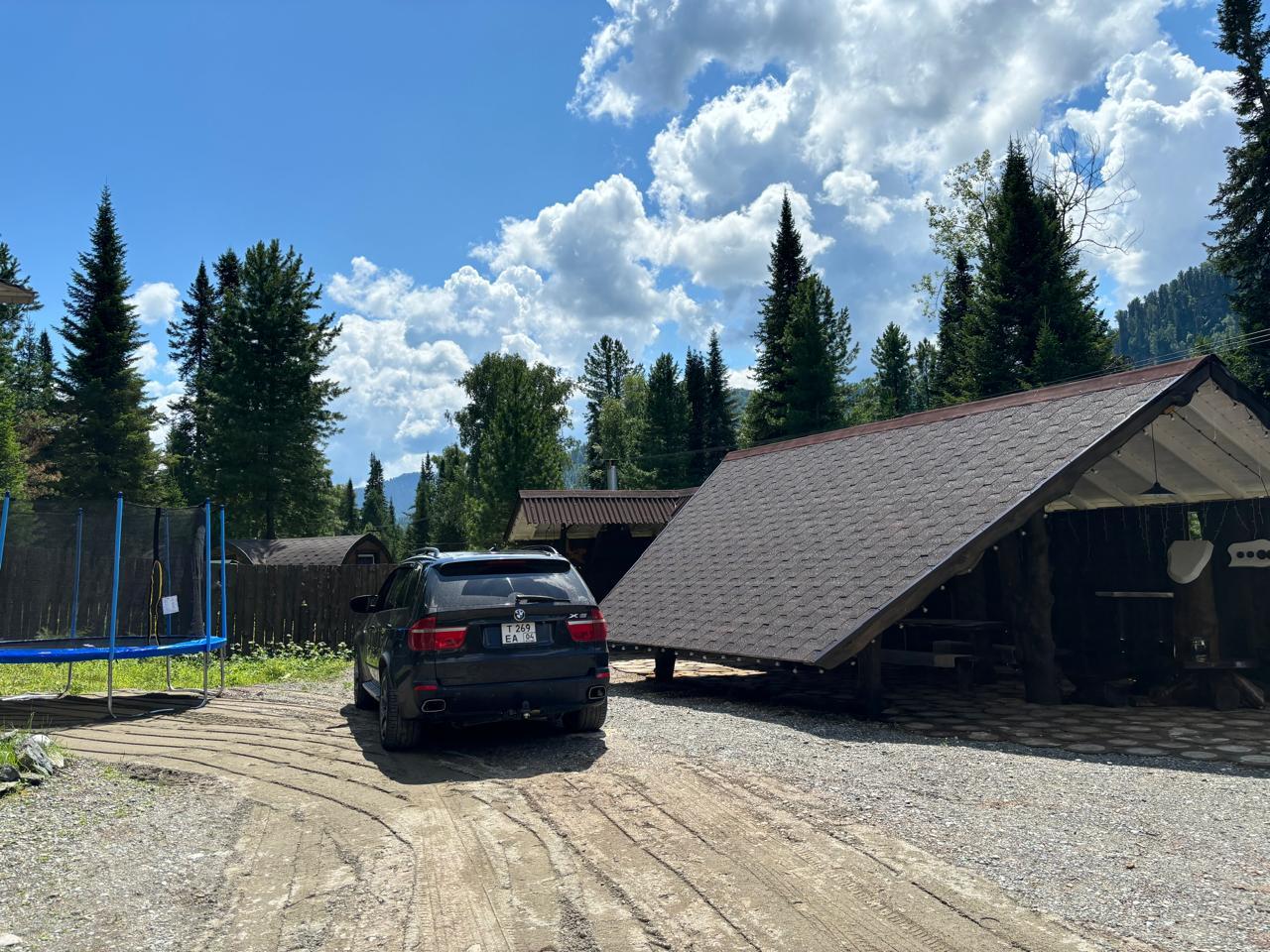 Отдых на Телецком озере усадьба "Елки-Палки" в Артыбаше