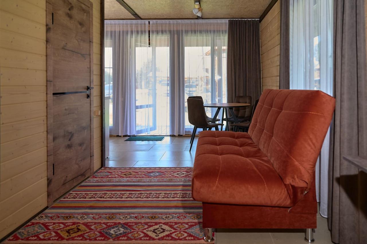 Романтическое Шале для четверых (2 взр + 2 реб)