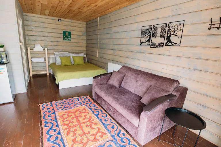 Дом 1 четырехместный благоустроенный с кухней