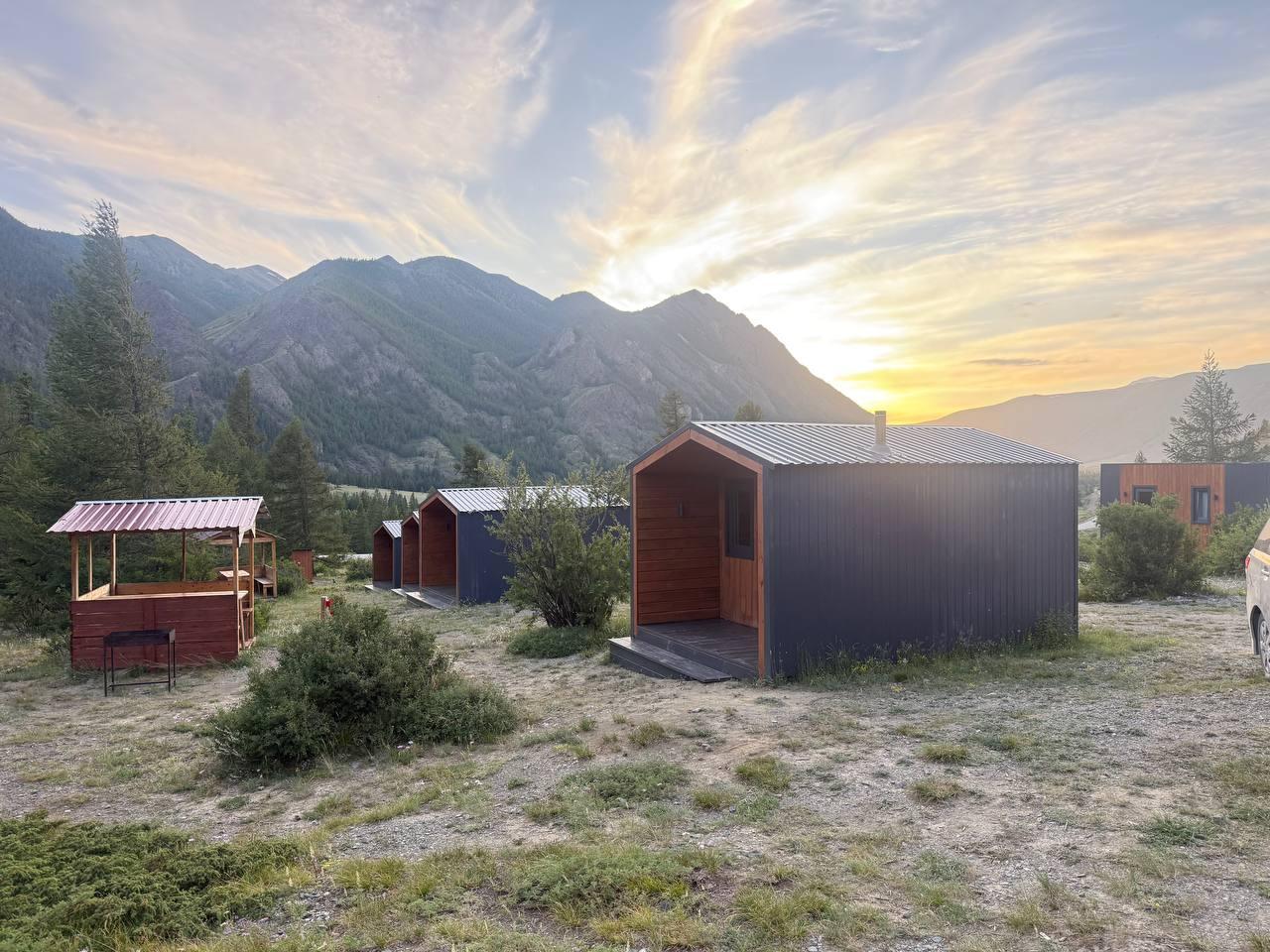 База отдыха "Мади" рядом с Алтайским Марсом