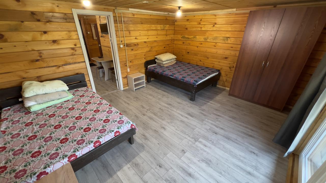 спальня 1 номер двухкомнатный на втором этаже 