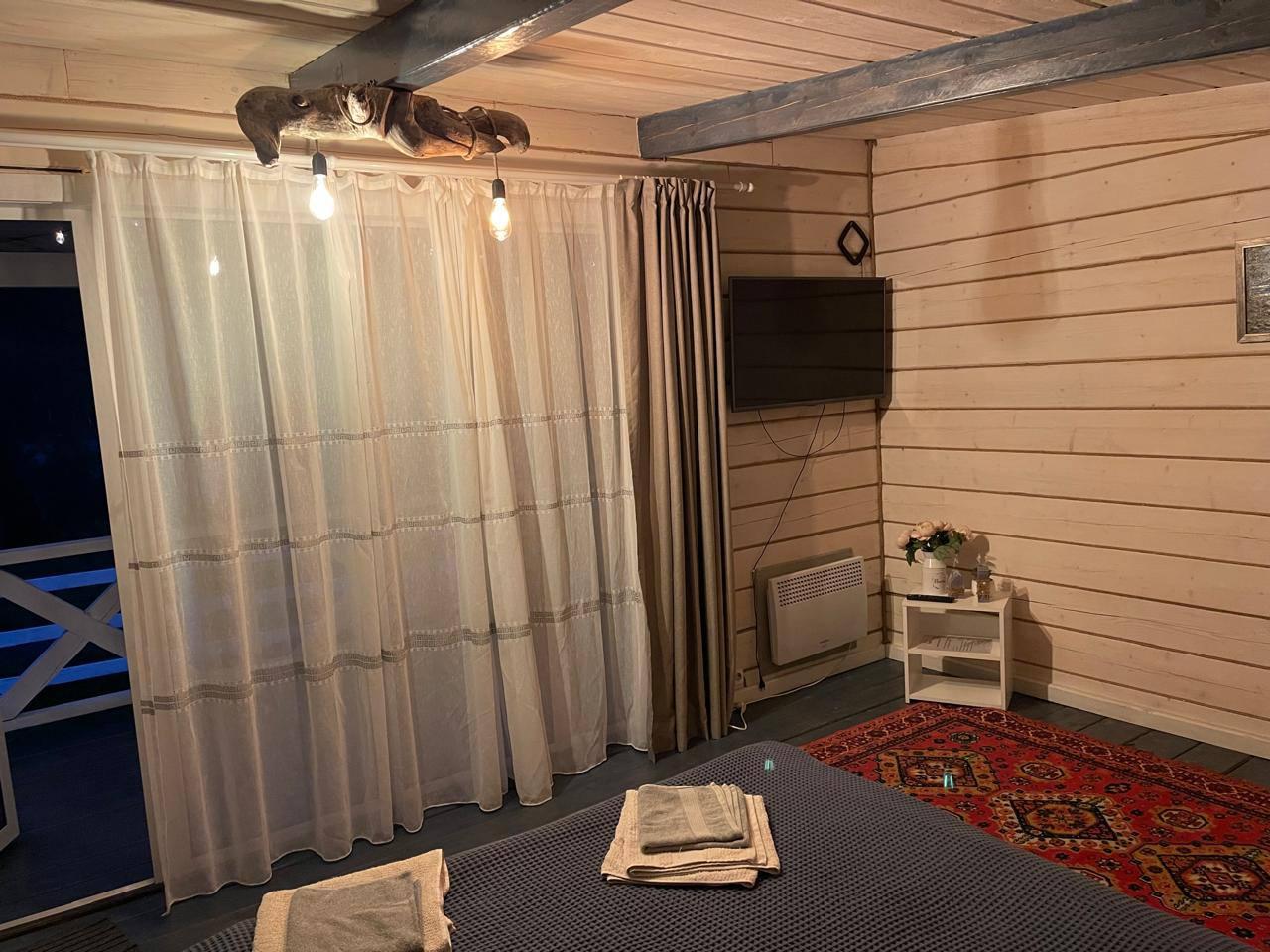 Домик Лизы 4-местный благоустроенный