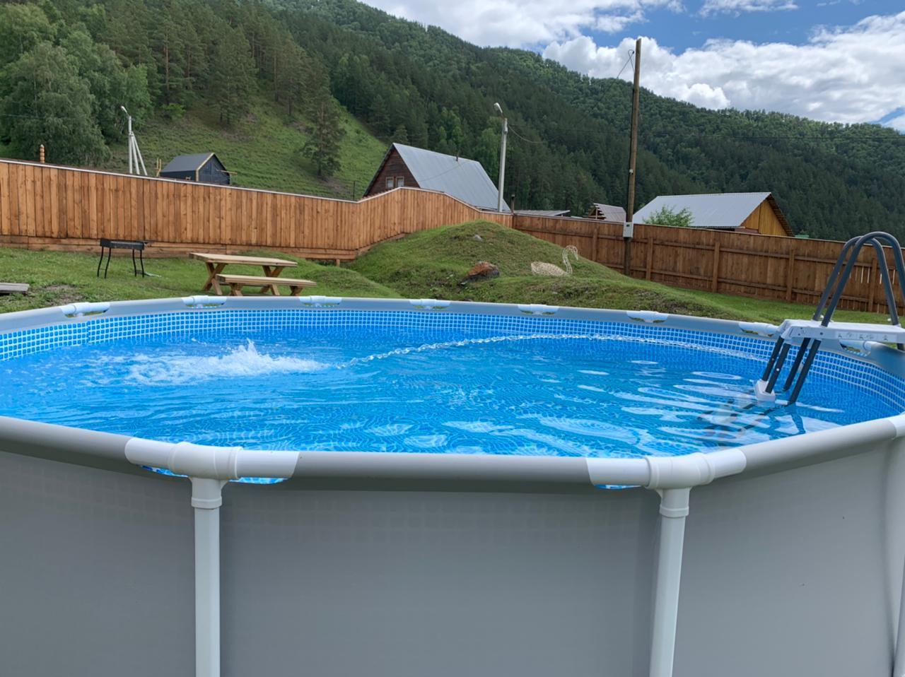 Алтай база отдыха с бассейном "Пилигрим" в Элекмонаре