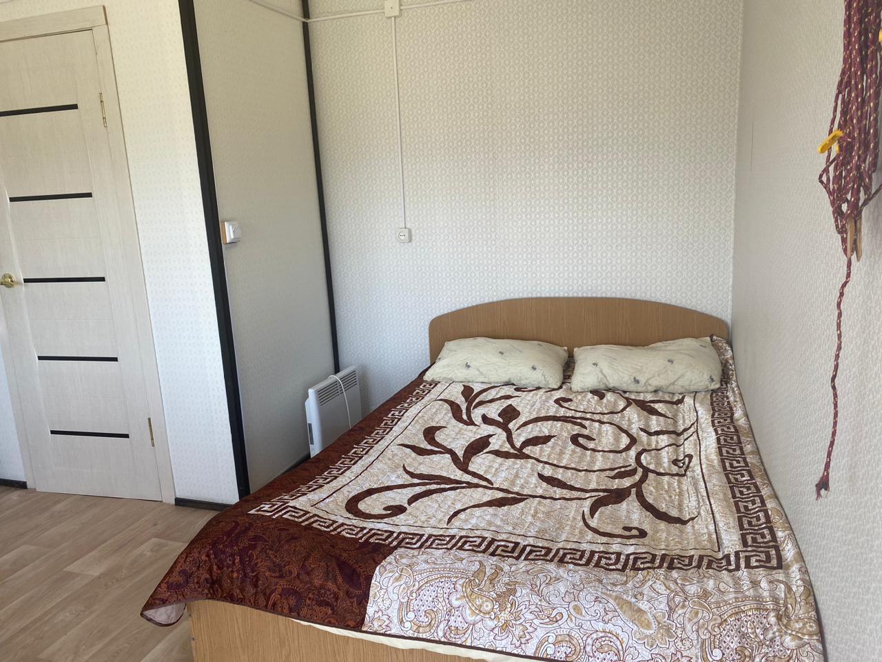 Дом 2-хместный благоустроенный с мини-кухней в Курае