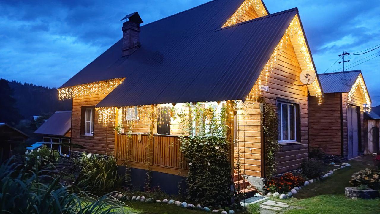 Коттедж на Телецком озере на 5 номеров