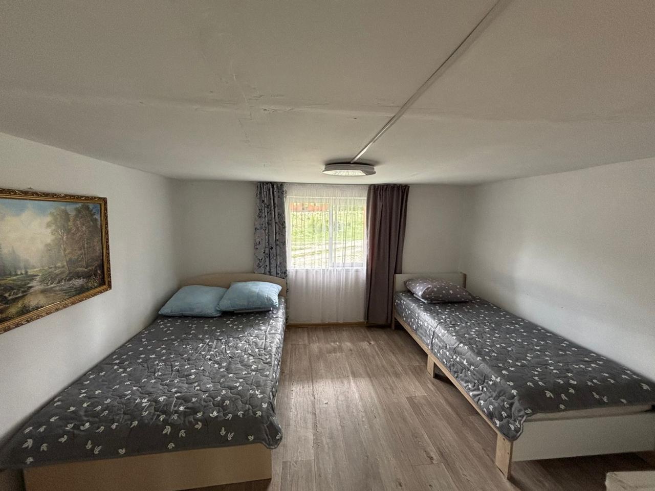 Дом у реки на 7 человек с беседкой и санузлом