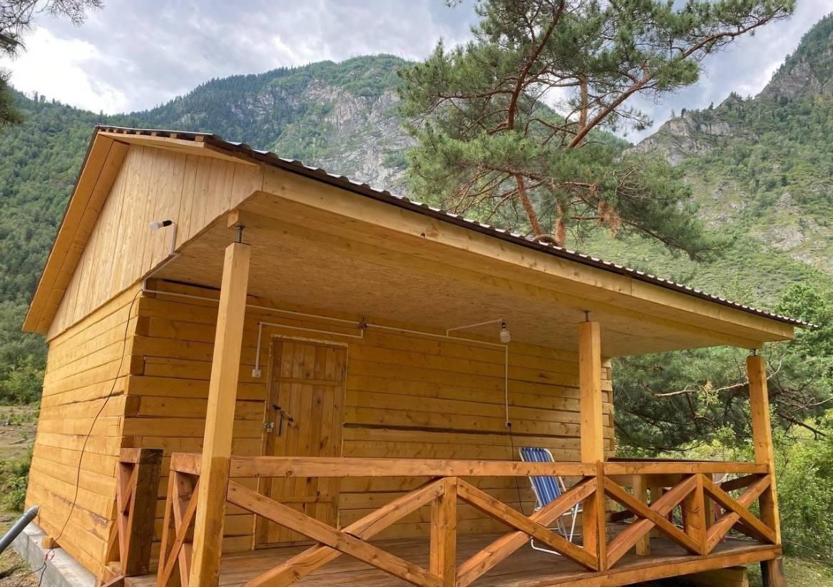 Домики 2х-3х местный благоустроенный с террасой