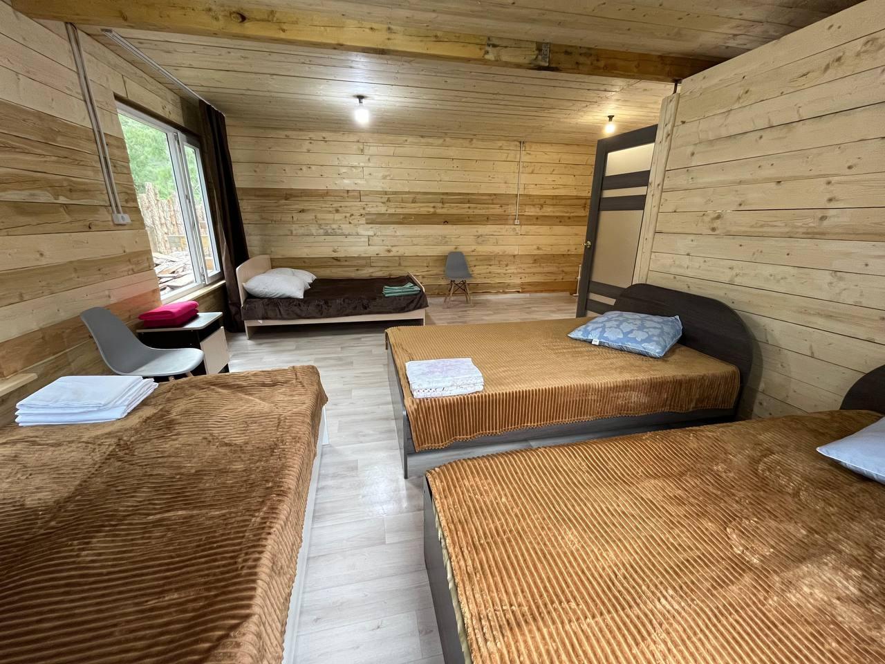 Дом 5 мест благоустроенный с террасой