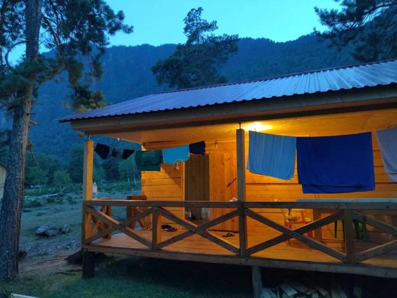 Домик 2х-3х местный благоустроенный с террасой