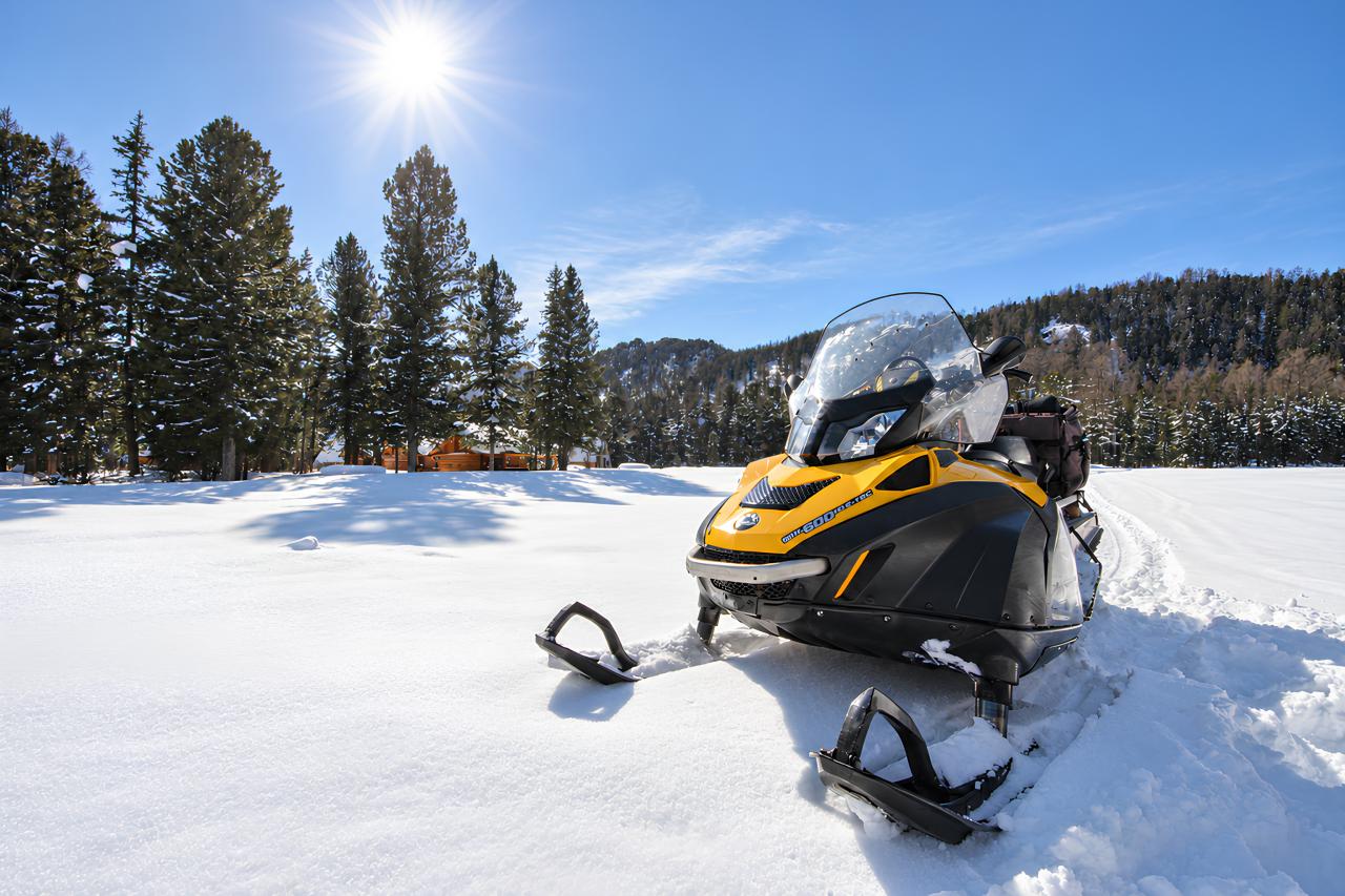 Снегоходы на Алтае от базы "Асонов ключ"