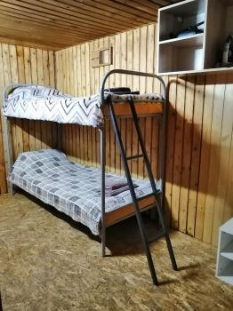 Кедровый дом, спальня