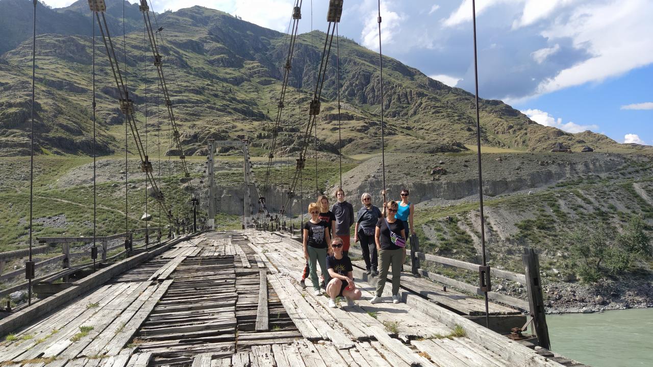 Ининский мост через реку Катунь