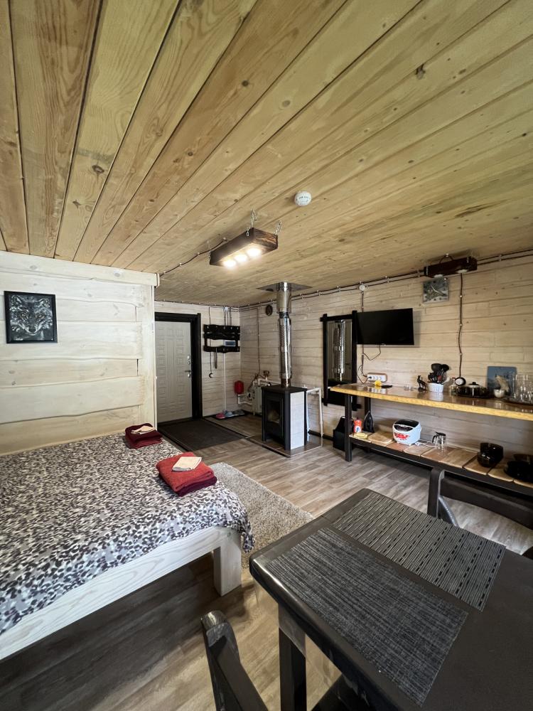 Дом на Катуни Логово Волка