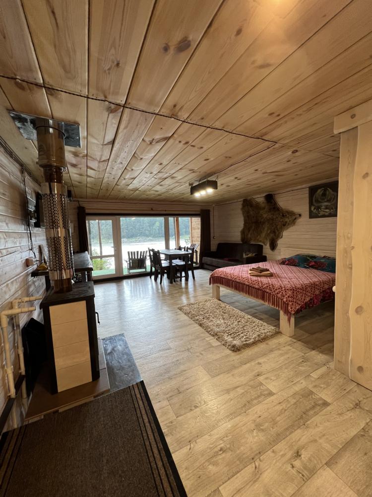 Дом на Катуни Берлога медведя