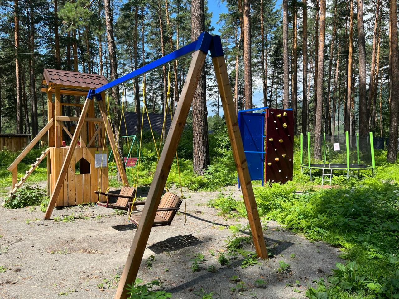 Детская площадка