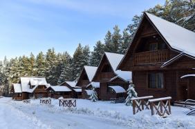 Дом зимой в Белокурихе