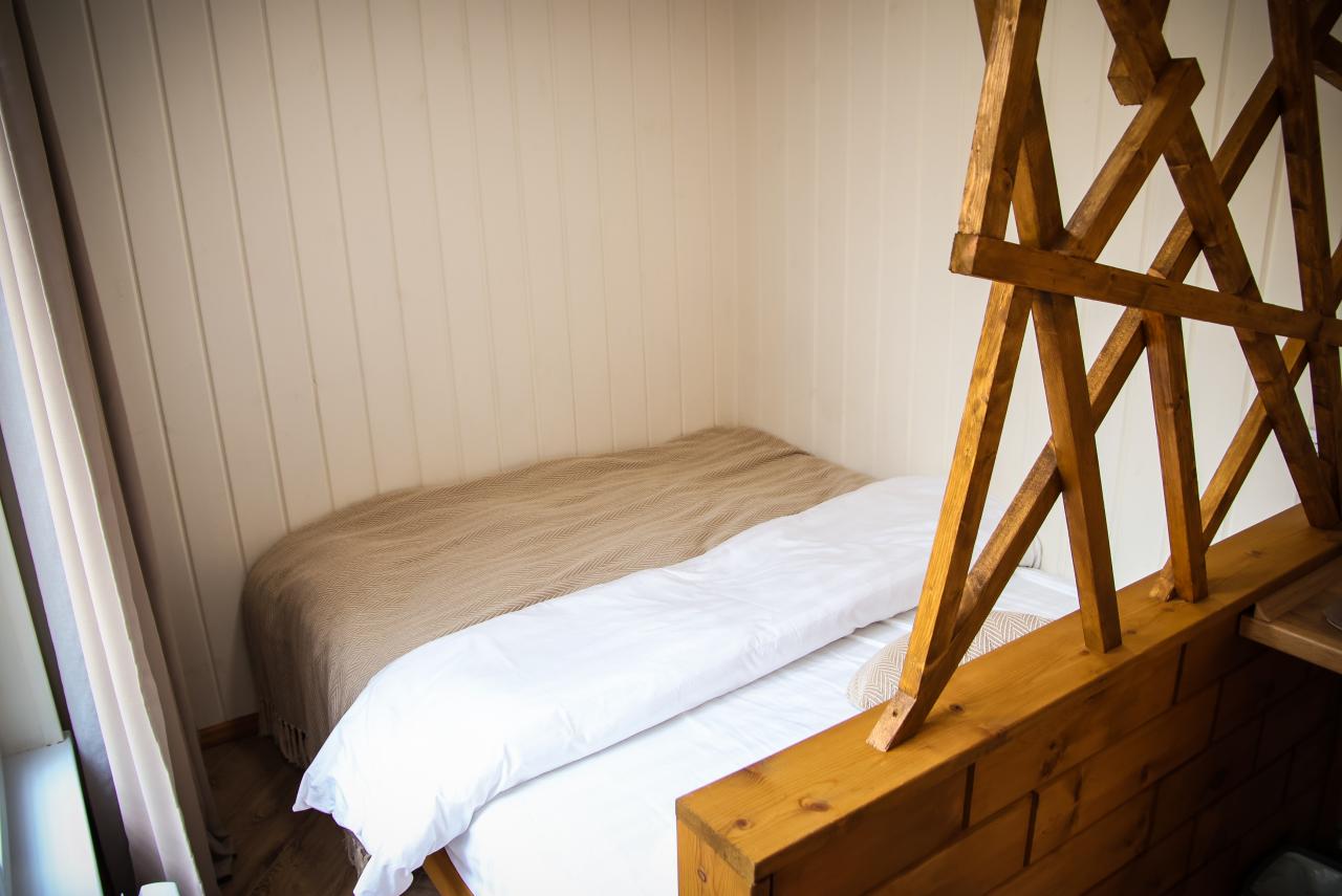 Семейный домик студия, спальня