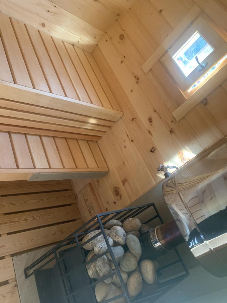 Кедровая новая банька на дровах.