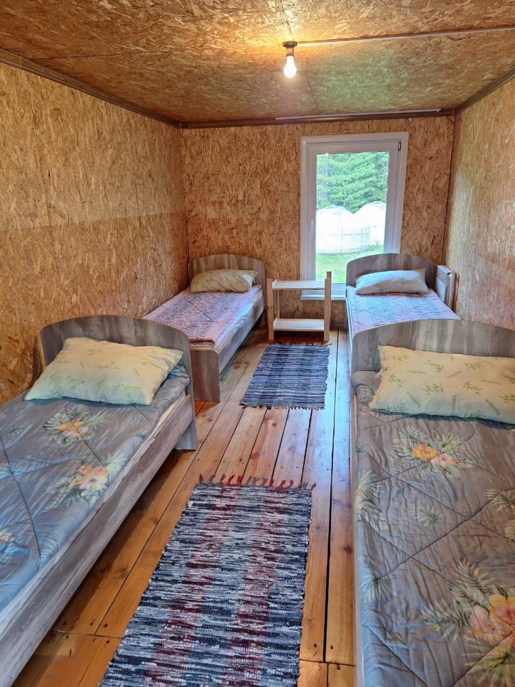 4-хместный номер в отдельностоящем доме на три номера