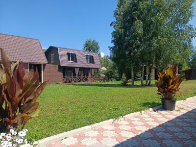 Коттедж снаружи