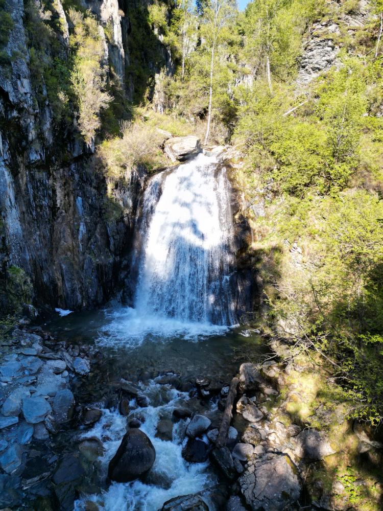 Водопад Корбу