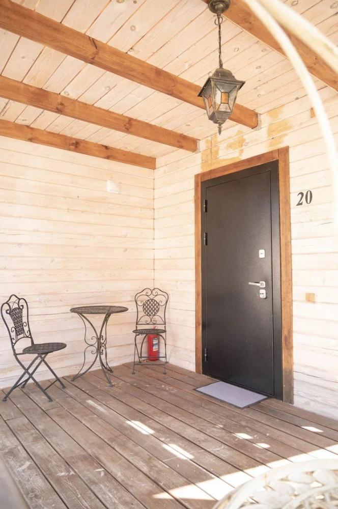 Полулюкс двуспальная кровать