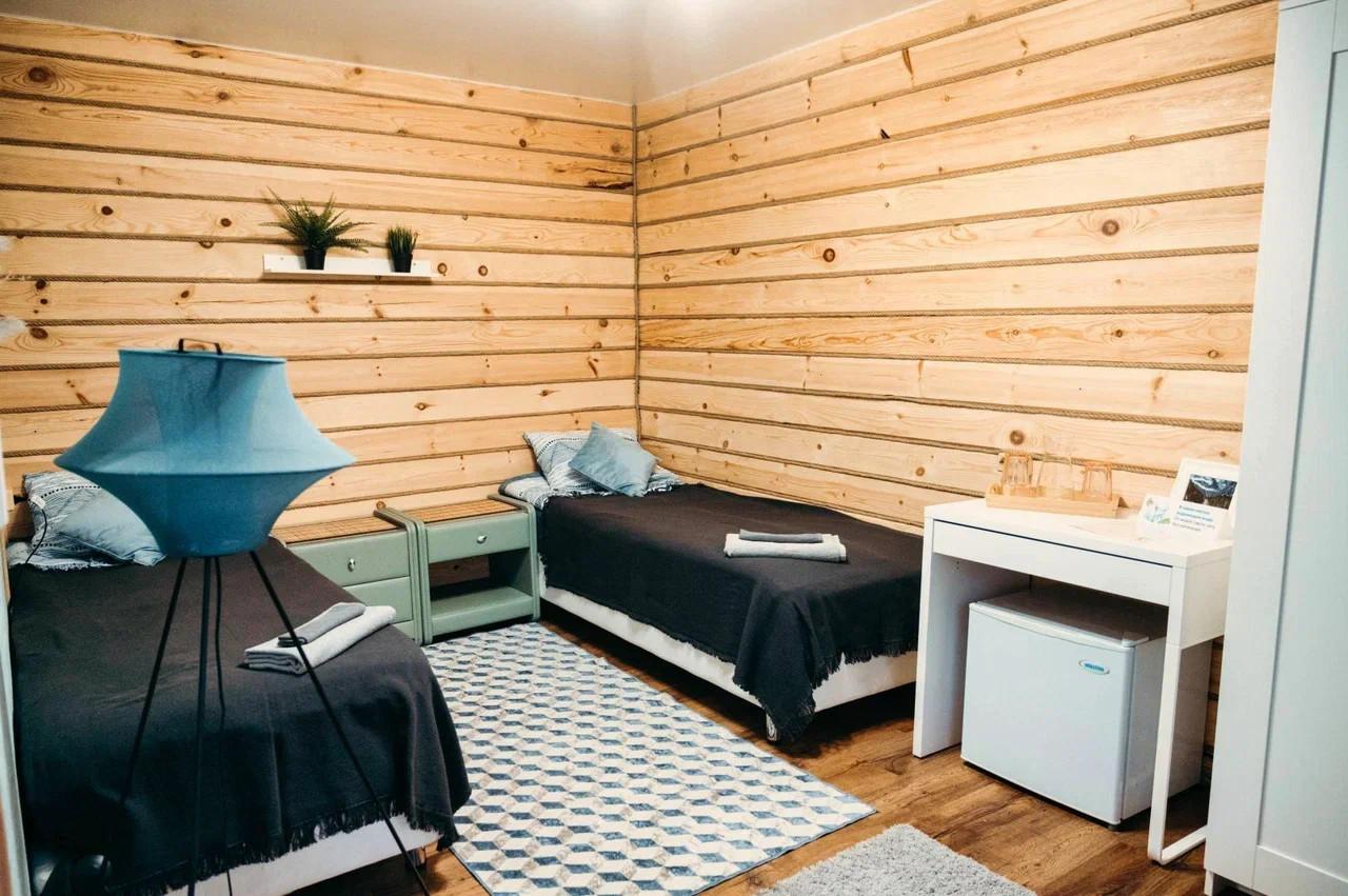 Стандарт с двумя 1-спальными кроватями, душем, WC