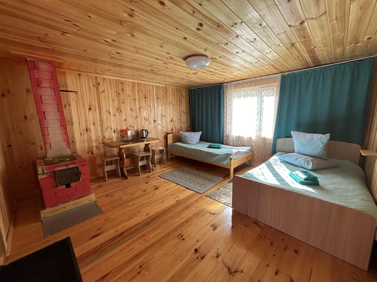 Номер 3-местный благоустроенный с печкой