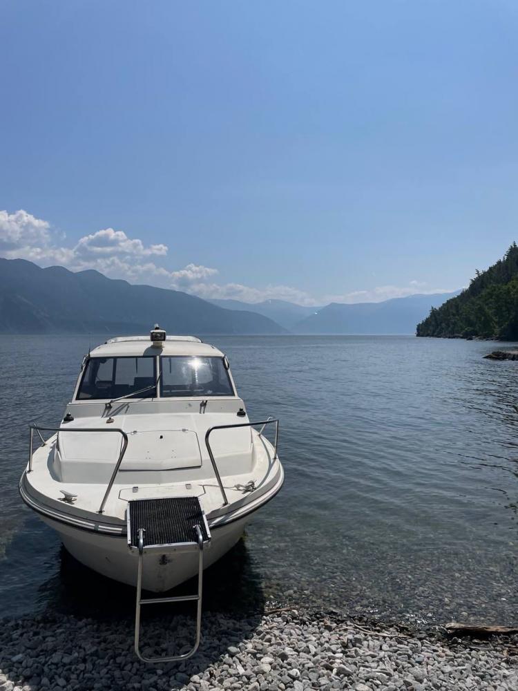 Тур по Телецкому озеру на катере цена 2025