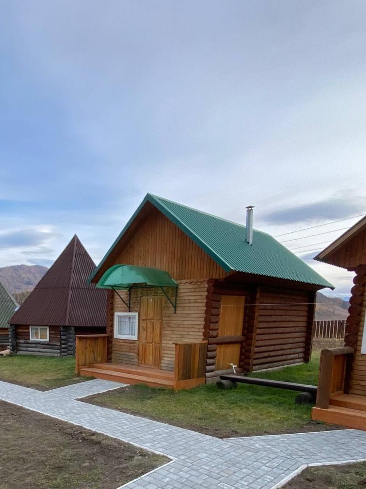 Дом 2х местный с удобствами (туалет, холодильник, чайник)