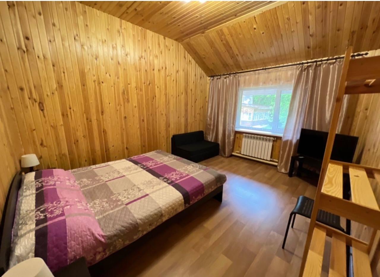 Двухуровневый номер таун-хаус на 7-8 человек