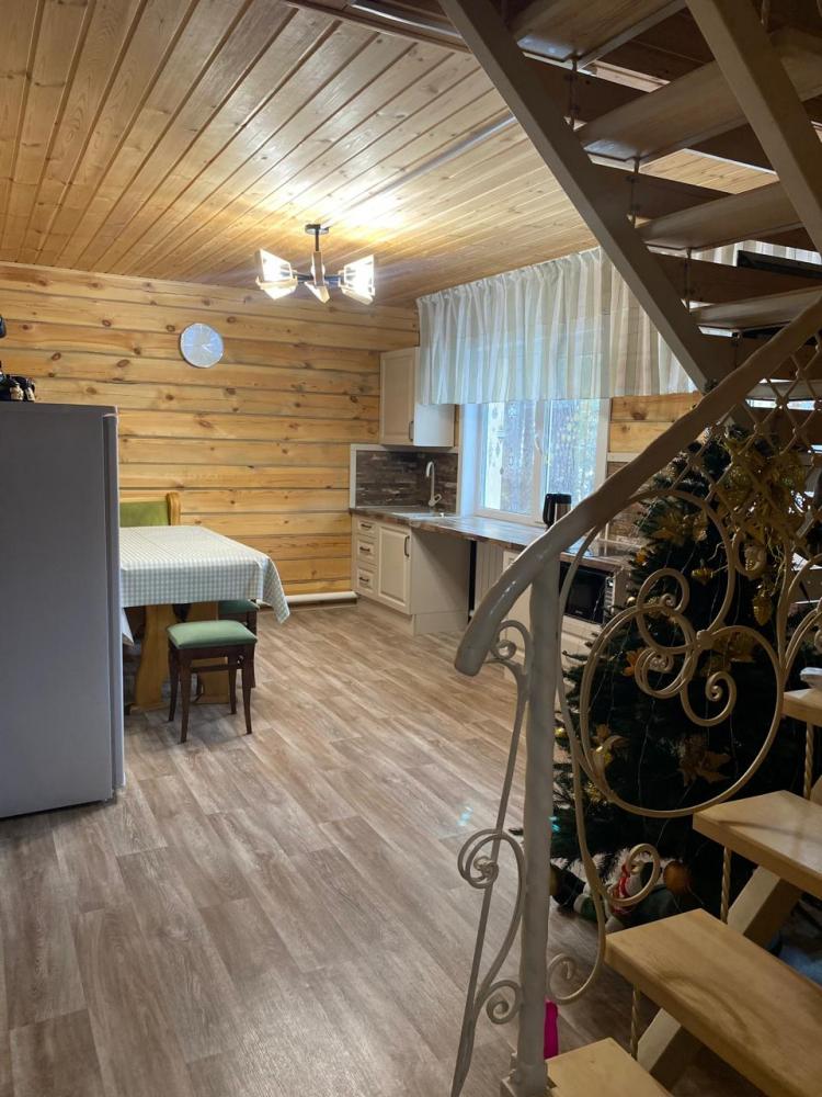 Коттедж двухэтажный на 4-6 чел.