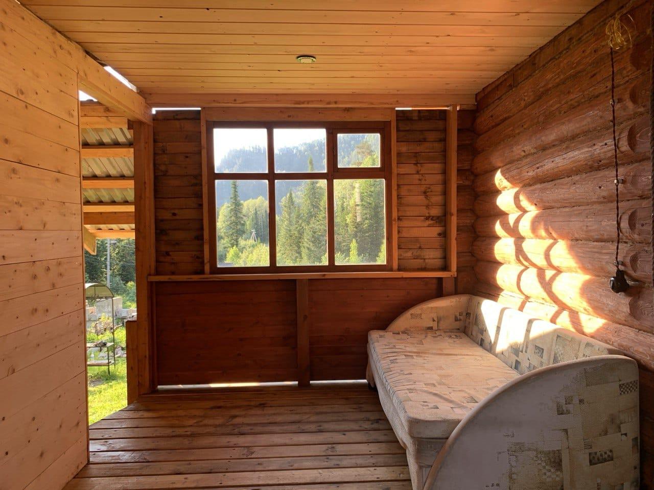 Дом Терем на 3-5 человек благоустроенный с кухней