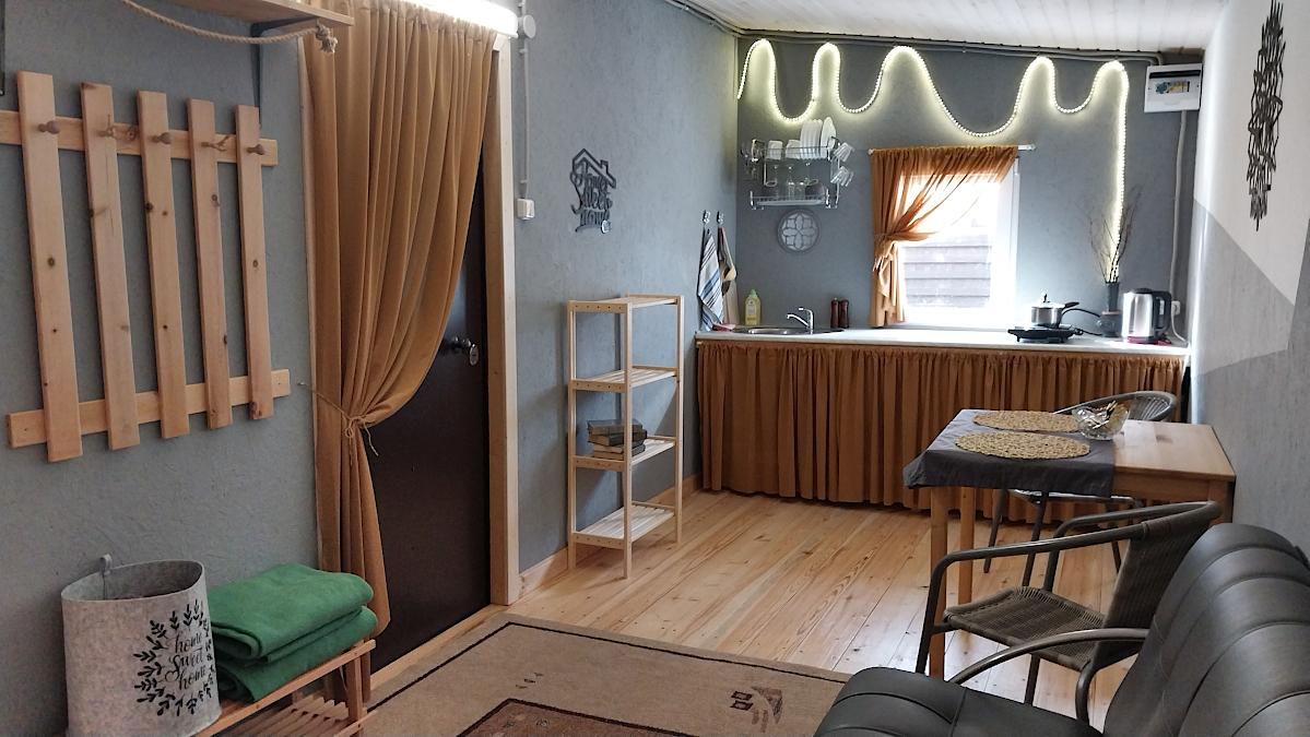 Дом №1, комната