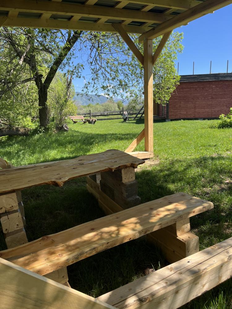 Беседка на базе отдыха "Аким"