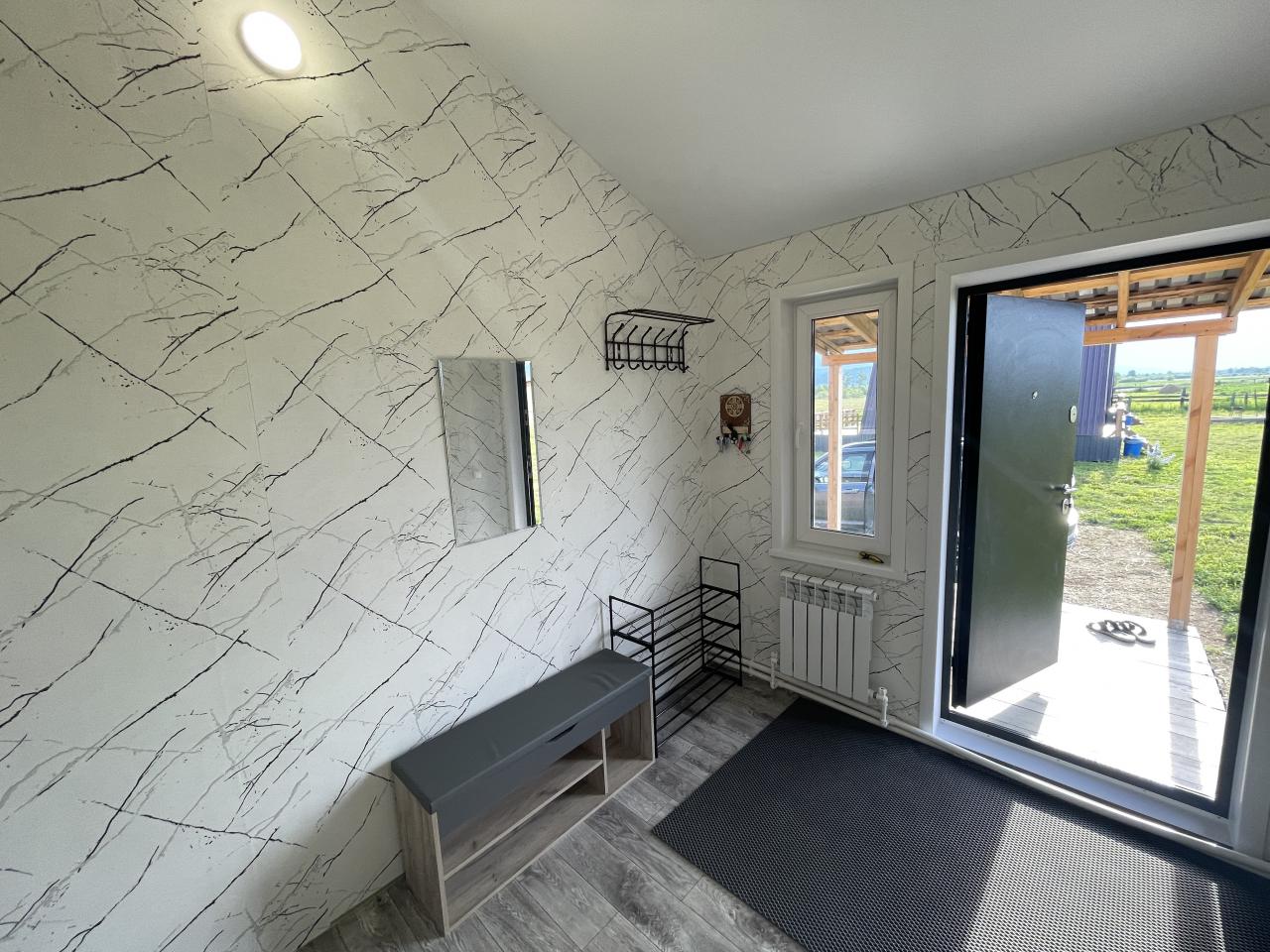 Дом Барн-Хаус на 9 человек. Прихожая.