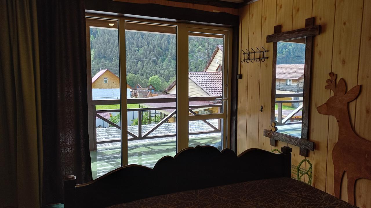 Дом в Чемале двухэтажный на 8-10 человек