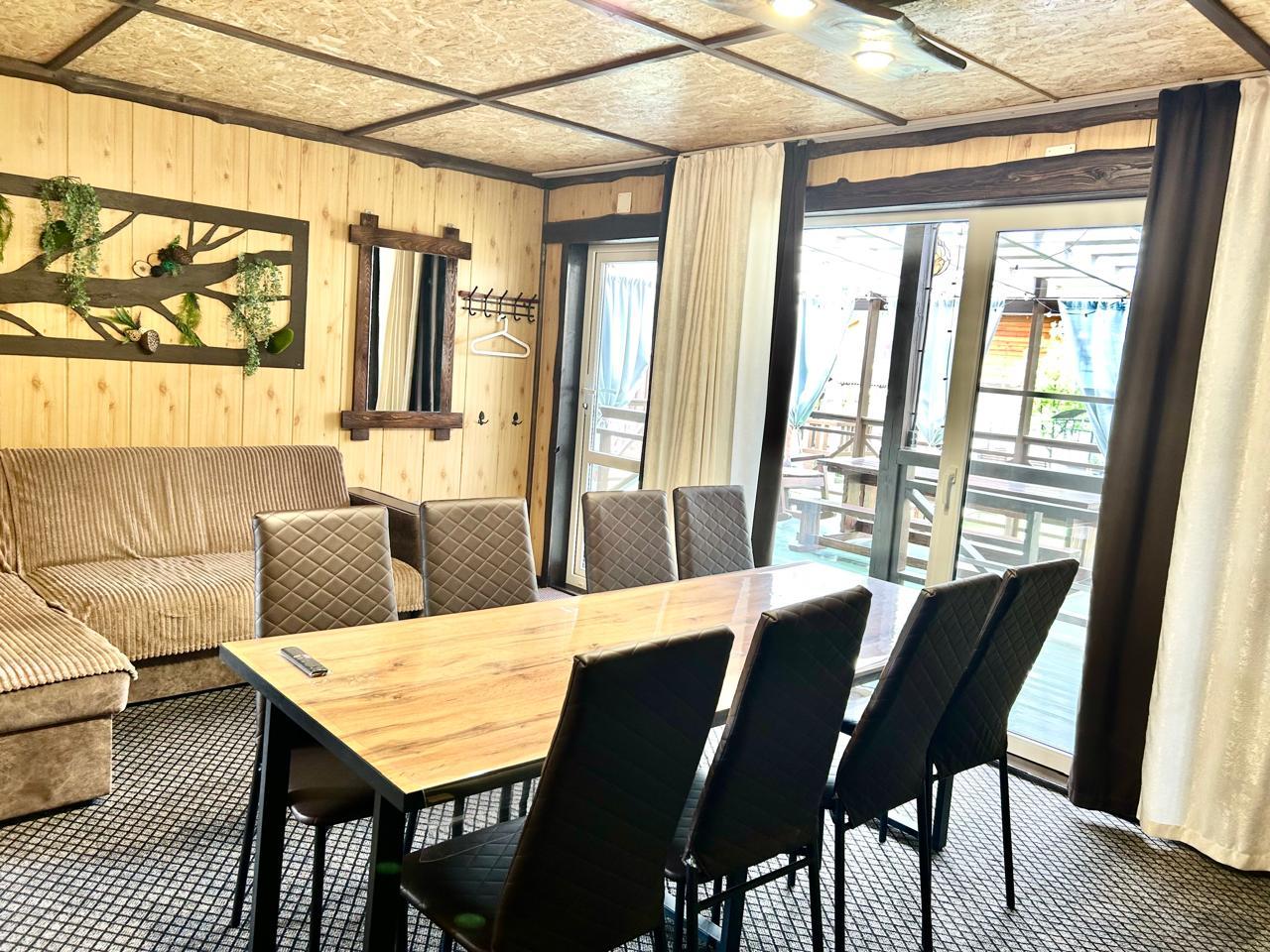 Дом в Чемале двухэтажный на 8-10 человек