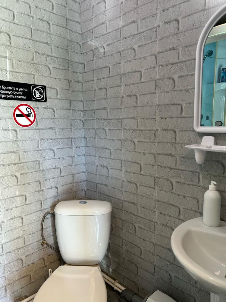 Санузел с душем, 2 этаж