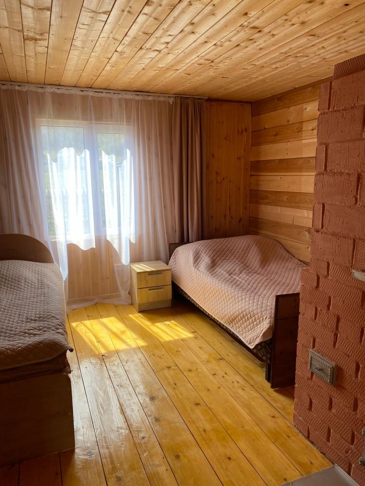 Дом №3 четырехместный с душем и туалетом