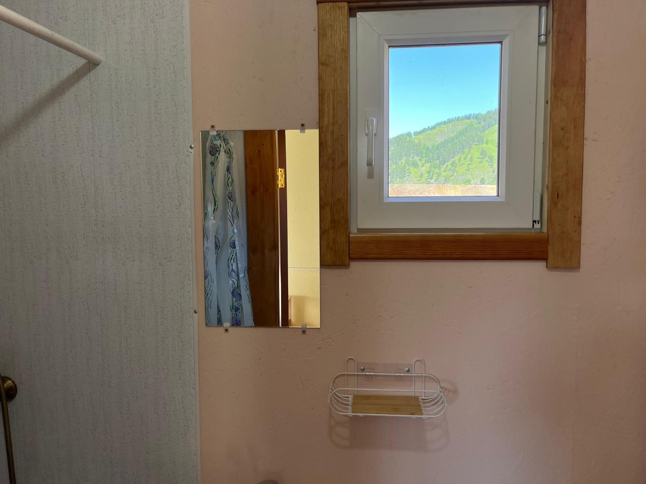 Дом №1 четырехместный благоустроенный